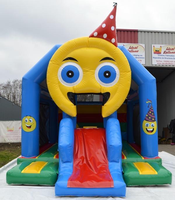 image : Château gonflable Smiley : Château gonflable à louer